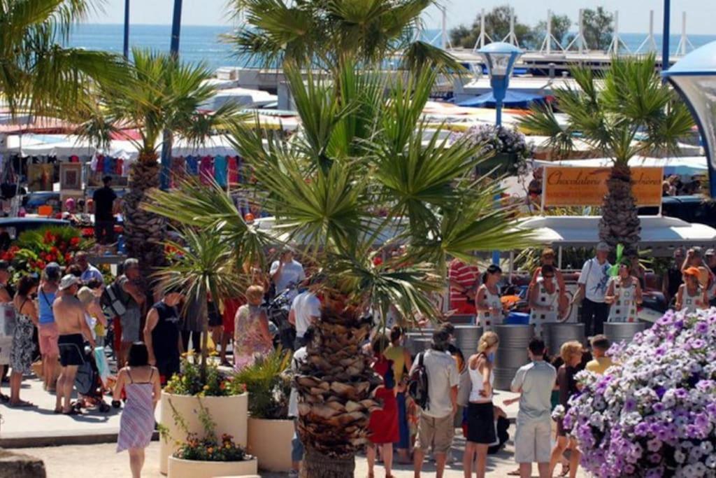 Appartement Proche De La Plage Saint-Pierre-la-Mer  Exteriör bild