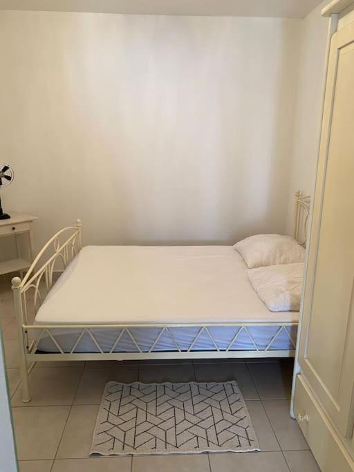 Appartement Proche De La Plage Saint-Pierre-la-Mer  Exteriör bild