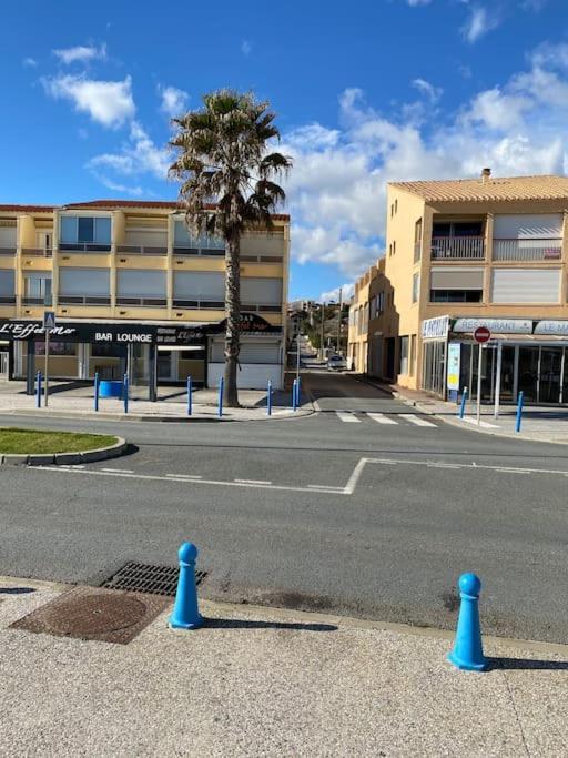 Appartement Proche De La Plage Saint-Pierre-la-Mer  Exteriör bild